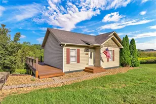 254 Landinview Dr, Jefferson, NC 28640 - Photo 5