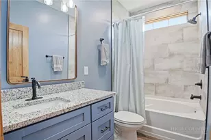 142 Crescent Ln, Sugar Mountain, NC 28604 - Photo 29
