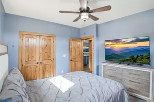 142 Crescent Ln, Sugar Mountain, NC 28604 - Photo 27