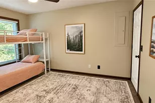 319 Pinnacle Ridge Rd, Beech Mountain, NC 28604 - Photo 9