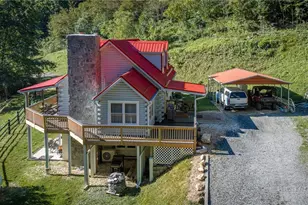 283 Deer Ridge Rd, Crumpler, NC 28617 - Photo 11