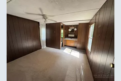 16 Wineberry Lane, Newland, NC 28657 - Photo 11