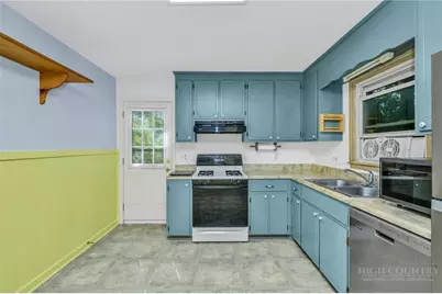 467 Greer Lane, Vilas, NC 28692 - Photo 11