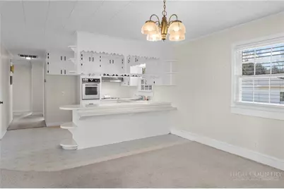 612 E Main Street, Boonville, NC 27011 - Photo 11
