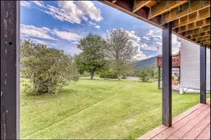 1040 Sugar Mountain Dr, Sugar Mountain, NC 28604 - Photo 27