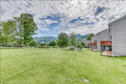 1040 Sugar Mountain Drive #A5, Sugar Mountain, NC 28604 - Photo 3