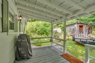 2850 Henson Creek, Newland, NC 28657 - Photo 21