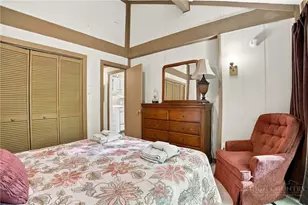 135 Club House Rd, Beech Mountain, NC 28604 - Photo 11