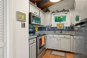 121 Park Ln, Sugar Mountain, NC 28604 - Photo 19