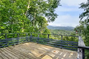 121 Park Ln, Sugar Mountain, NC 28604 - Photo 1