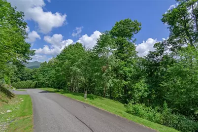 153 Linville Oaks Drive, Linville, NC 28657 - Photo 7
