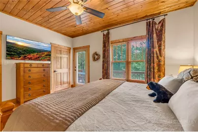 3947 Blackberry Crest Lane, Lenoir, NC 28645 - Photo 23