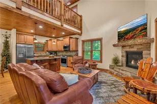 3947 Blackberry Crest Ln, Lenoir, NC 28645 - Photo 9