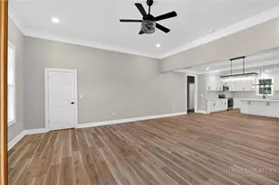 409 Huntington Woods St, Lenoir, NC 28645 - Photo 15