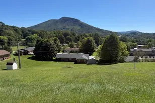 64 Knollview Dr, Jefferson, NC 28640 - Photo 1