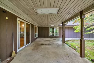 223 Current Dr, West Jefferson, NC 28694 - Photo 7