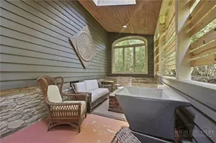181 Maple St, Blowing Rock, NC 28605 - Photo 19