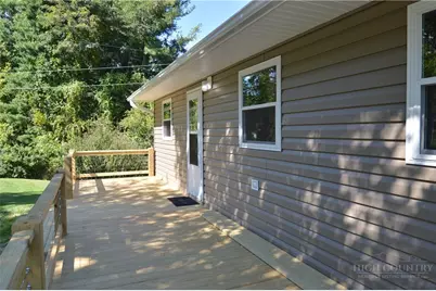53 Parkview Drive, Sparta, NC 28675 - Photo 3