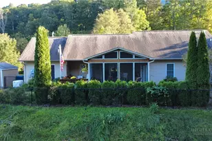 122 Forest Oak Ln, Jefferson, NC 28640 - Photo 3