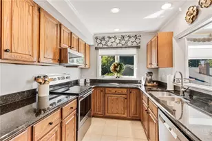 125 Pinnacle Ave, Blowing Rock, NC 28605 - Photo 11