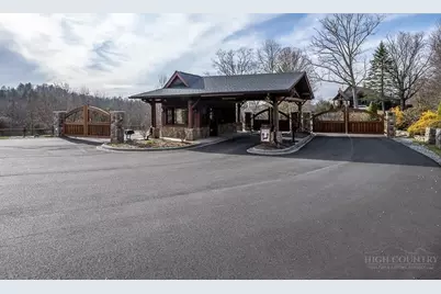 89 Springhouse Dr Drive #A-4, Elk Park, NC 28622 - Photo 43