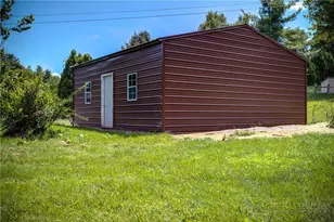 52 Hackett Gragg Rd, Newland, NC 28657 - Photo 45