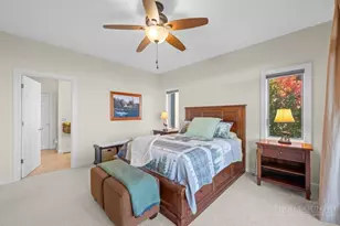 354 Ridgeline Dr, Sugar Mountain, NC 28604 - Photo 23