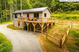 490 Laurelwood Ln, Boone, NC 28607 - Photo 11