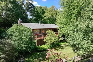 127 Foxwood Ln, Blowing Rock, NC 28605 - Photo 3