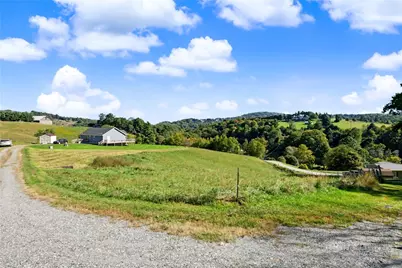 298 Jones Miller, Boone, NC 28607 - Photo 33