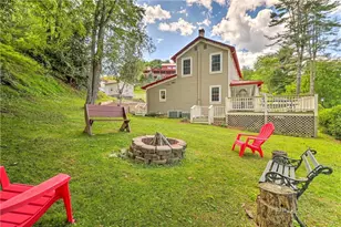 2280 Garvey Bridge Rd, Crumpler, NC 28617 - Photo 35