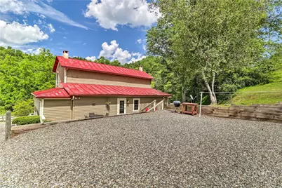 2280 Garvey Bridge Road, Crumpler, NC 28617 - Photo 37
