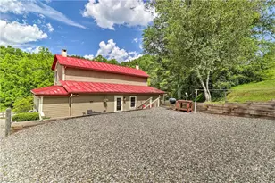 2280 Garvey Bridge Rd, Crumpler, NC 28617 - Photo 37