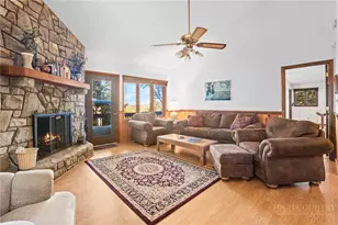 109 Foxgrape Hollow Rd, Beech Mountain, NC 28604 - Photo 9