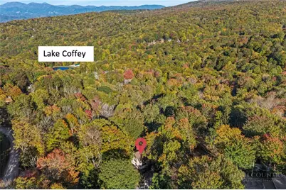 109 Foxgrape Hollow Road, Beech Mountain, NC 28604 - Photo 5