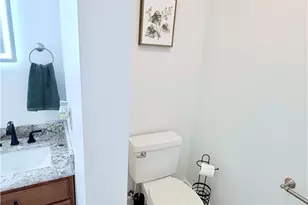 215 S Jefferson Ave, West Jefferson, NC 28694 - Photo 25