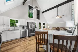 707 Pine Ridge Rd, Beech Mountain, NC 28604 - Photo 11