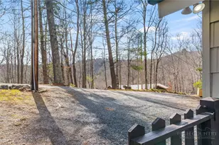 193 Lakeview Ln, Deep Gap, NC 28618 - Photo 21
