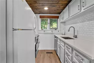 220 Northridge Rd, Beech Mountain, NC 28604 - Photo 15