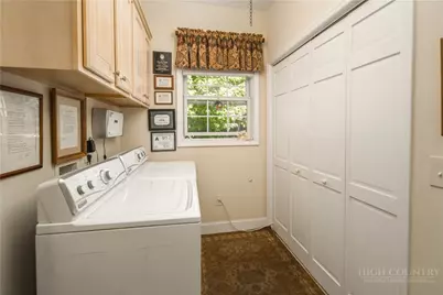 240 Village Drive #403, Blowing Rock, NC 28605 - Photo 23