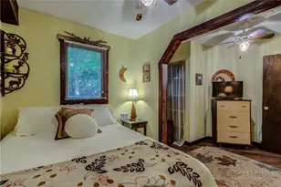 302 Eagle Nest Ln, Fleetwood, NC 28626 - Photo 25