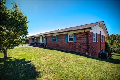 11 Center Street, Sparta, NC 28675 - Photo 7