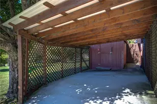 11 Center St, Sparta, NC 28675 - Photo 11