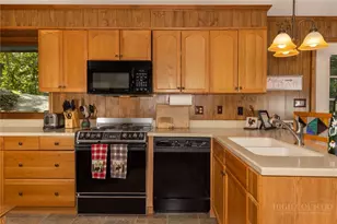 329 Deer Run Rd, Deep Gap, NC 28618 - Photo 21