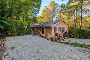 60 Pine View Rd, Newland, NC 28657 - Photo 3