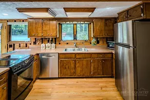 118 Butternut Ln, Newland, NC 28657 - Photo 5