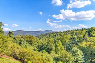 40 Club Villa Dr, Roaring Gap, NC 28668 - Photo 15