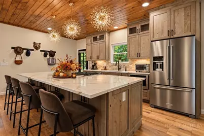107 Greenbriar Road, Beech Mountain, NC 28604 - Photo 3