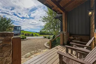 40 Vineyard Trl, Banner Elk, NC 28622 - Photo 5