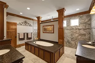 1638 Johns Ridge Pkwy, Lenoir, NC 28645 - Photo 23